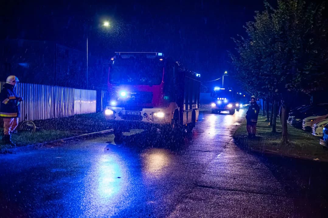 Pierwszy taki wóz OSP w Polsce. Powitali go z hukiem — zdjęcie 3 z 34