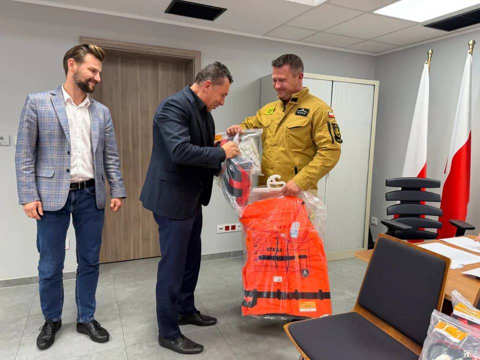 Nowe wyposażenie dla druhów. Trafiło do wszystkich jednostek OSP w gminie — zdjęcie 6 z 23