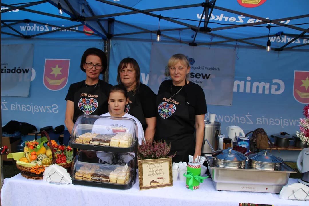 Edyta Herbuś i Anna Gzyra gwiazdami potańcówki w naszym powiecie [ZDJĘCIA] — zdjęcie 6 z 96