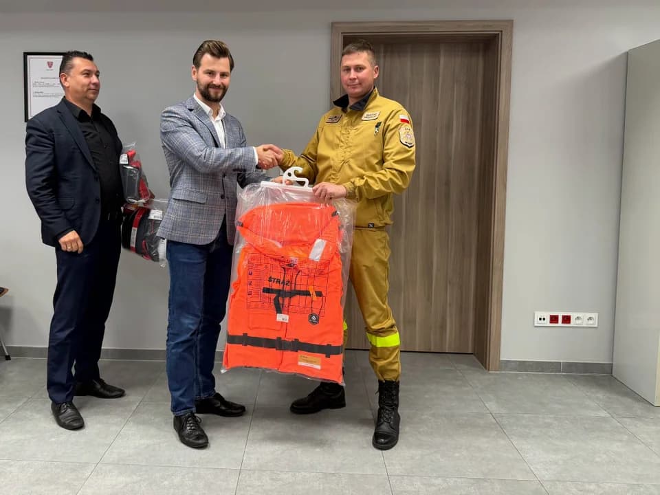 Nowe wyposażenie dla druhów. Trafiło do wszystkich jednostek OSP w gminie — zdjęcie 5 z 23