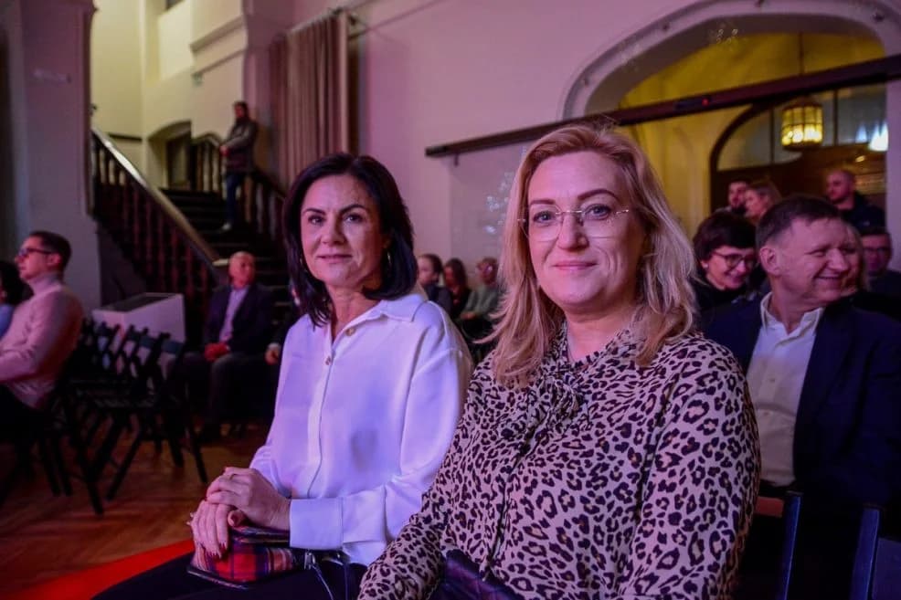 Uroczystość wręczenia nagród im. Stanisława Taczaka "Za zasługi dla Ziemi Jarocińskiej" oraz nagród za najlepsze prace dyplomowe — zdjęcie 3 z 76