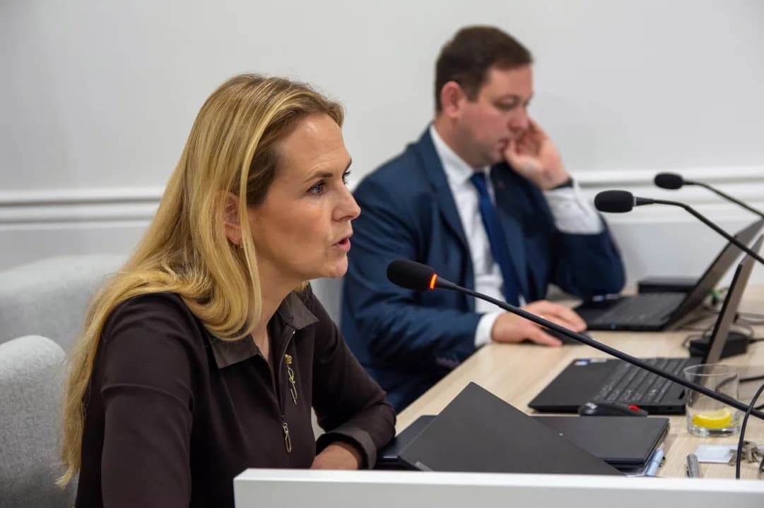 Posiedzenie Rady Miejskiej w Jarocinie (grudzień 2025) — zdjęcie 6 z 24