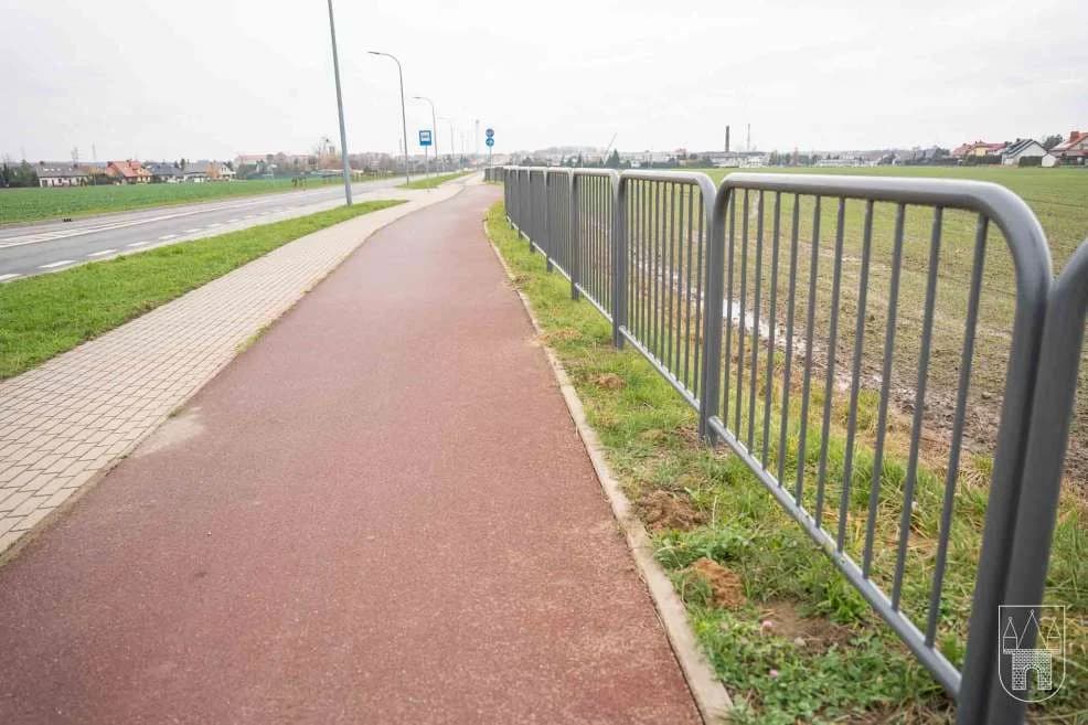 Kolejna ścieżka pieszo-rowerowa w Jarocinie już gotowa. A to nie koniec? [ZDJĘCIA, SONDA] — zdjęcie 3 z 10
