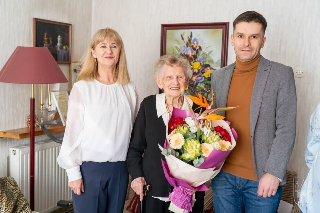 Krystyna Konieczna z Jarocina obchodziła 100. urodziny [ZDJĘCIA]