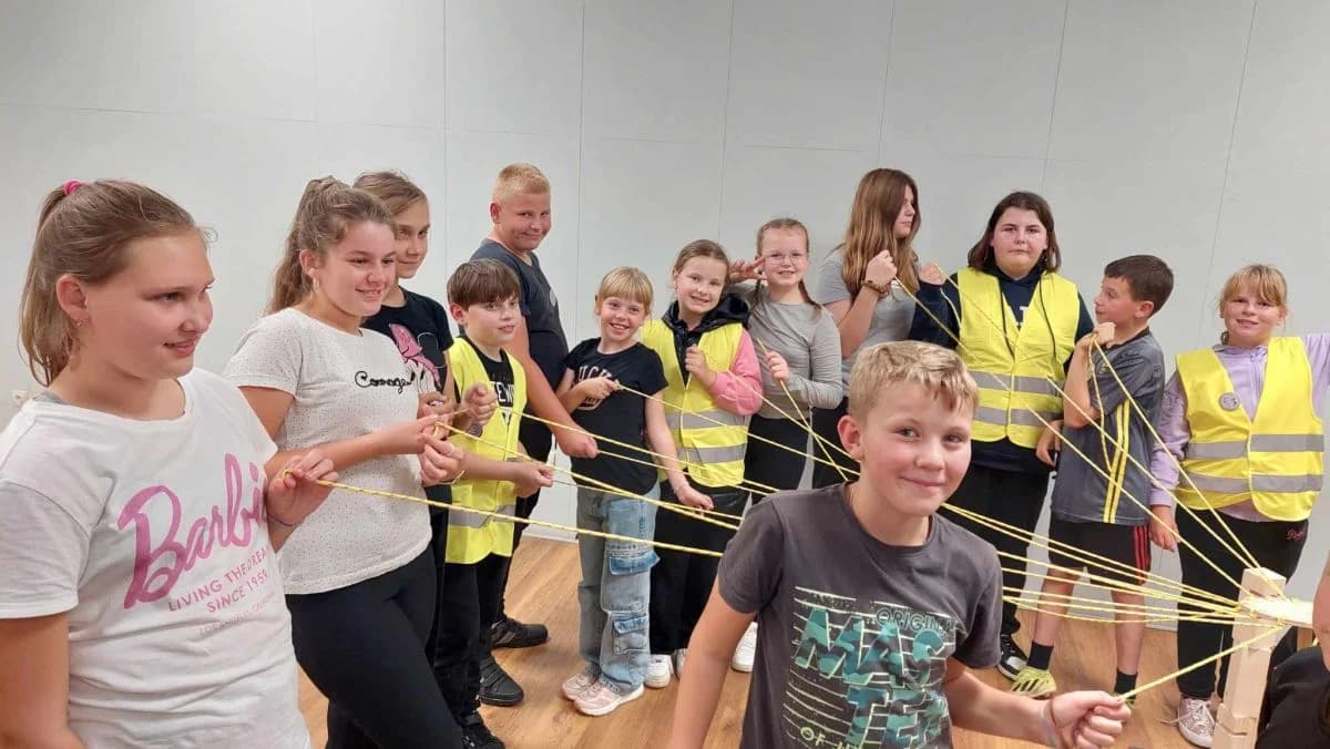 Na uczniów szkoły w Chrzanie czekało w MCT wiele ciekawych zajęć — zdjęcie 2 z 49