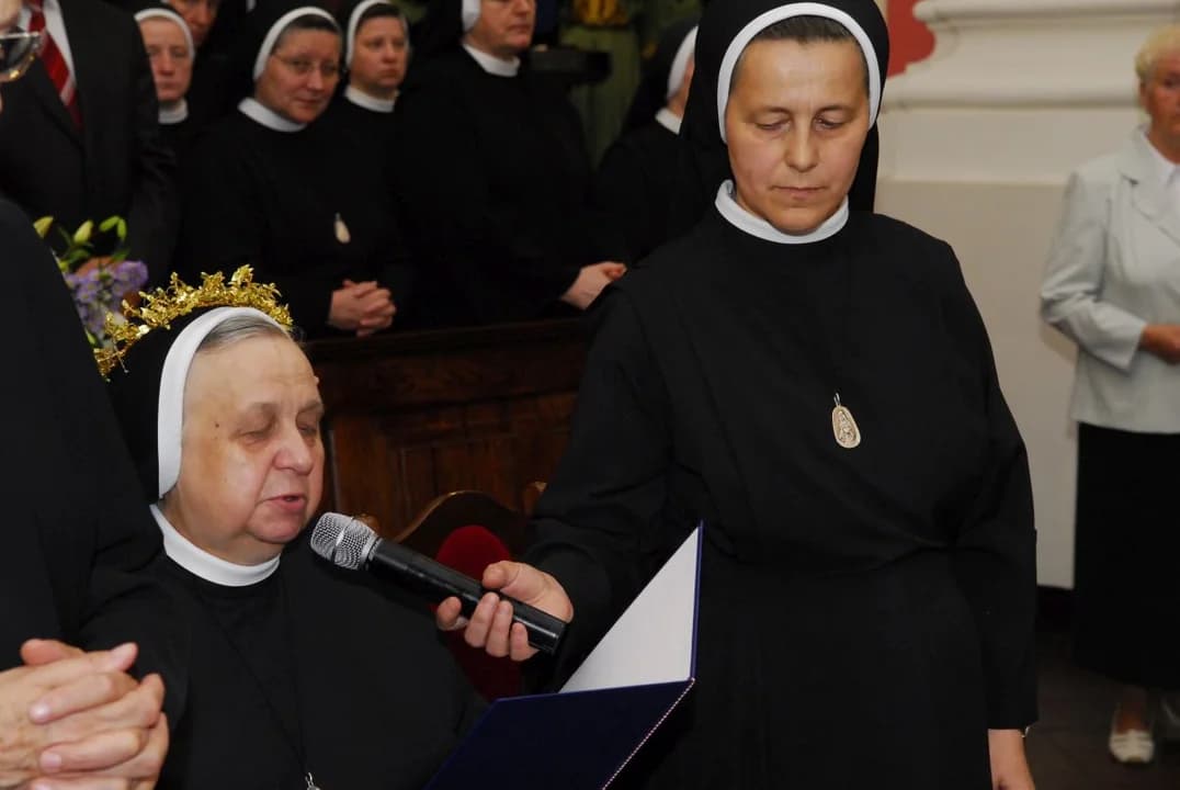 Przyjdź do ogrodu sióstr elżbietanek w Jarocinie, aby podzielić się wspomnieniami — zdjęcie 3 z 41