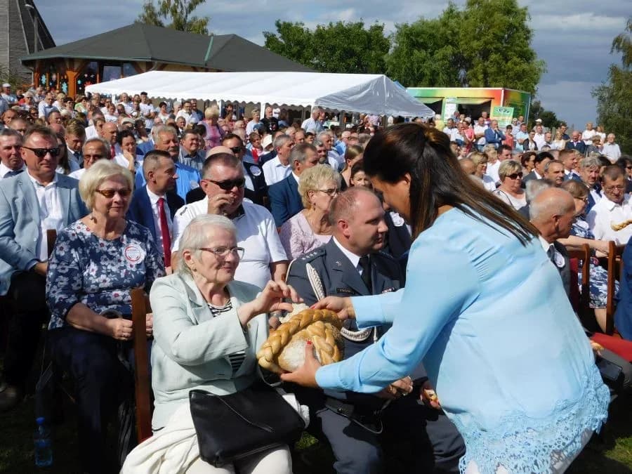 W niedzielę dożynki powiatowo-gminne w Żerkowie. Z gwiazdami disco-polo i dance