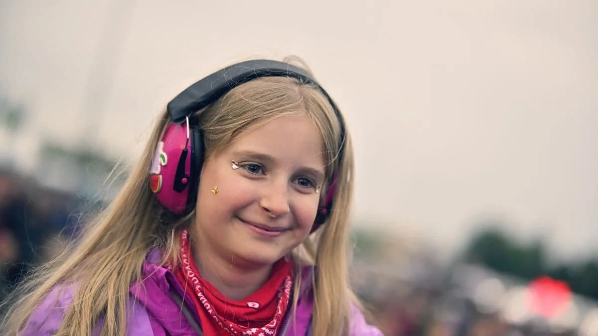 Tak bawiliście w błocie i deszczu podczas pierwszego dnia Jarocin Festiwal 2026