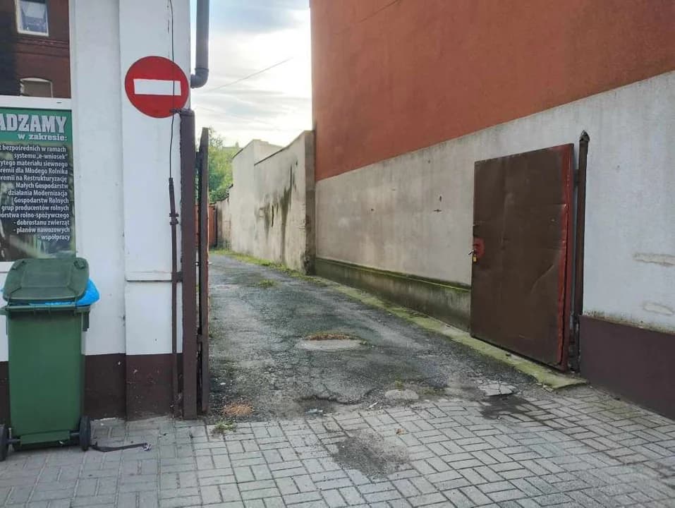Co powstanie na miejscu dawnego Domu Usług przy ul. Moniuszki w Jarocinie? — zdjęcie 2 z 27
