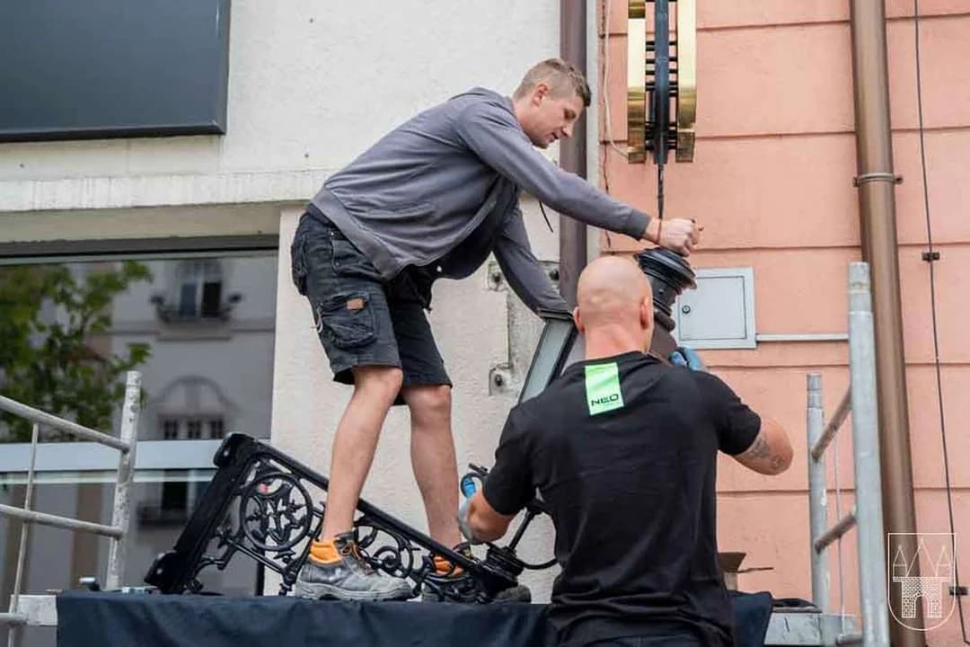 Prace na zlecenie Zakładu Usług Komunalnych wykonuje firma Stal-Mar z Jarocina.