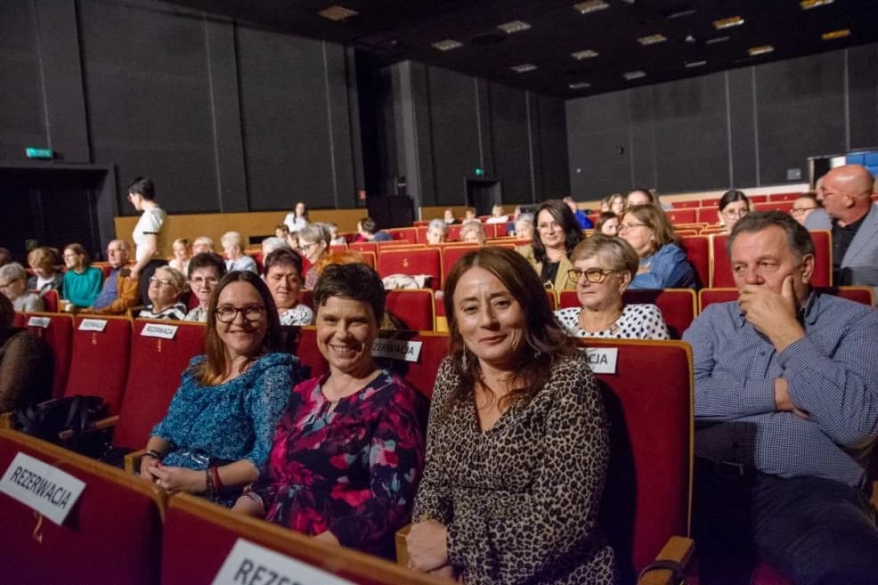 Dębowy jubileusz jarocińskiej biblioteki — zdjęcie 1 z 54