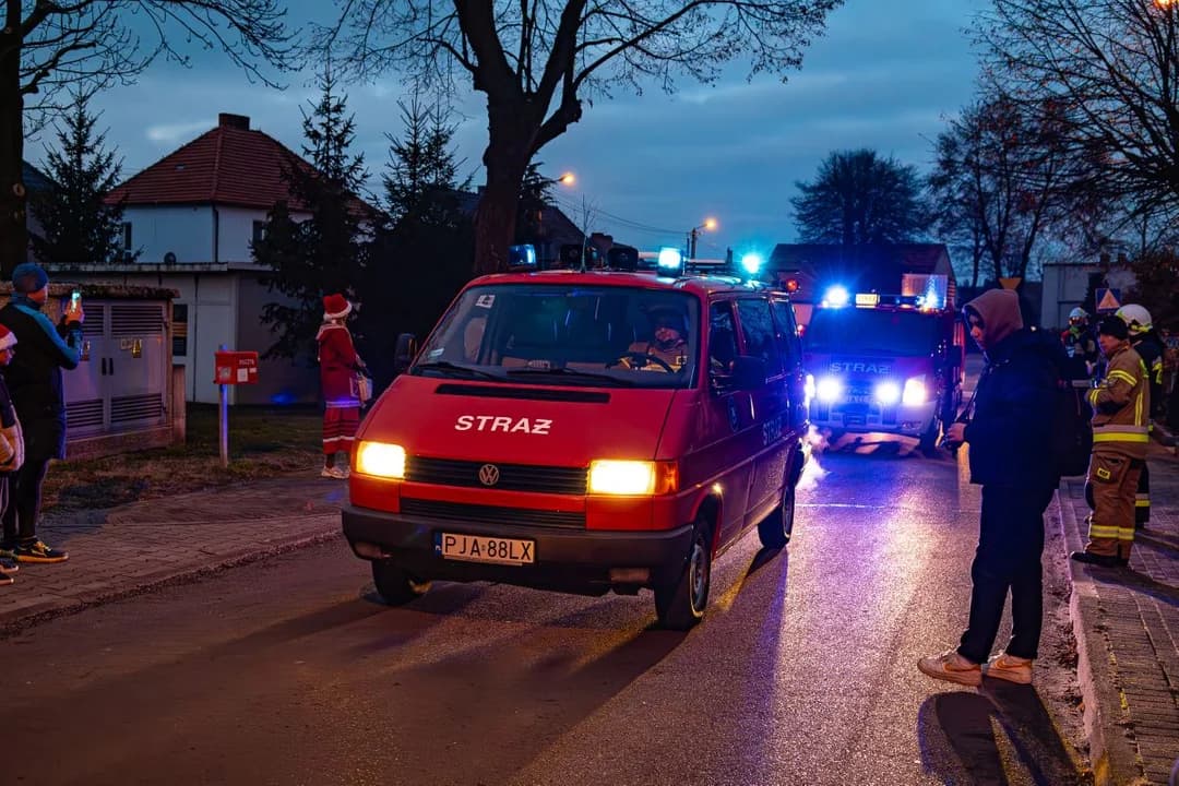 Na uroczystość przybyło wielu mieszkańców Cielczy i sympatyków pożarnictwa