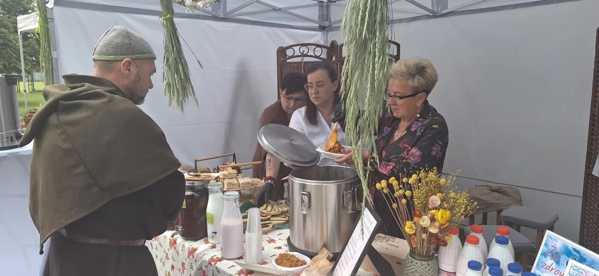 Pomysłów im nie brakuje. W Roszkowie zorganizowali III Dzień Sąsiada - tym razem w słowiańskim stylu [ZDJĘCIA] — zdjęcie 6 z 49