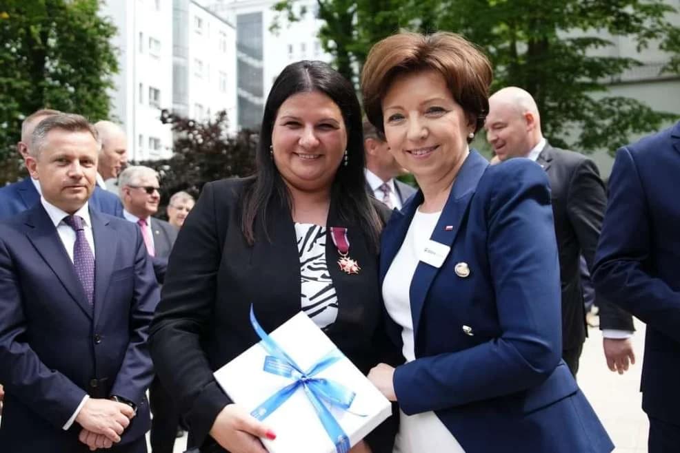 Starosta jarociński Lidia Czechak została odznaczona przez prezydenta Andrzeja Dudę [ZDJĘCIA] — zdjęcie 5 z 5