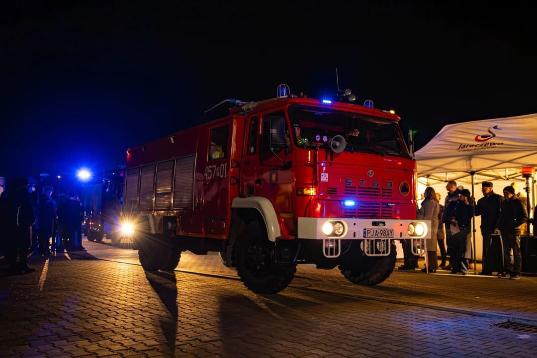 Przekazanie wozu bojowego dla OSP Jaraczewo