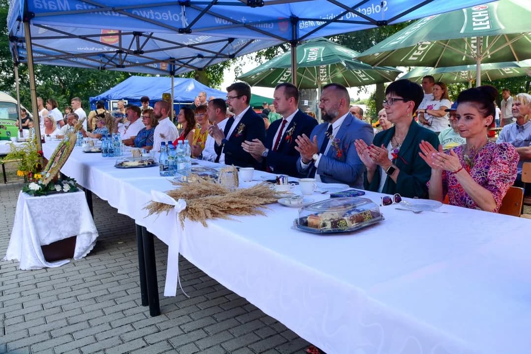 Rolnicy z Lubini Małej dziękowali za tegoroczne plony [ZDJĘCIA]