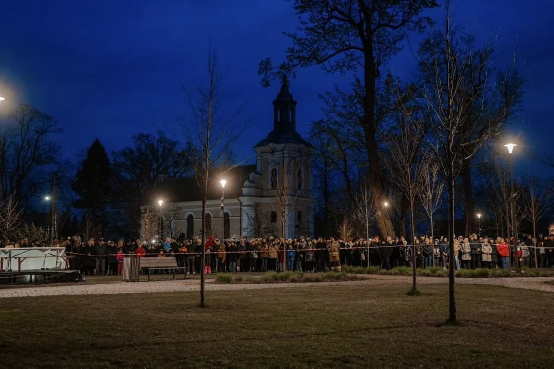 Pierwsze misterium w Jaraczewie. Burmistrz pomagał dźwigać krzyż Jezusowi [ZDJĘCIA] — zdjęcie 5 z 48