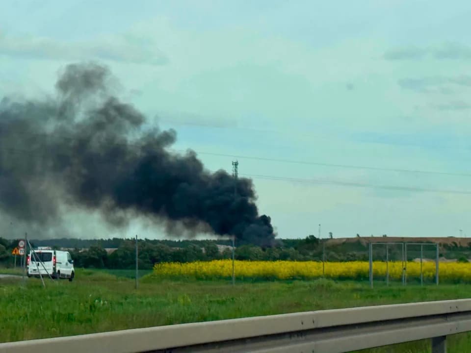 Płoną śmieci w Wielkopolskim Centrum Recyklingu [ZDJĘCIA, WIDEO]