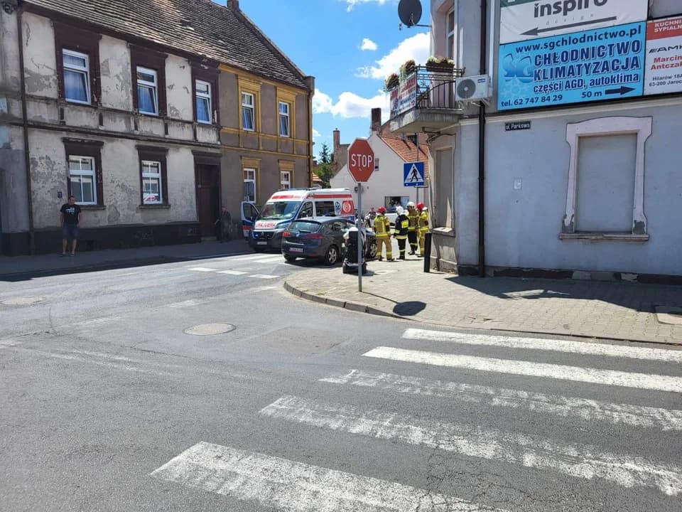 Potrącenie rowerzystki na ul. Świętego Ducha w Jarocinie