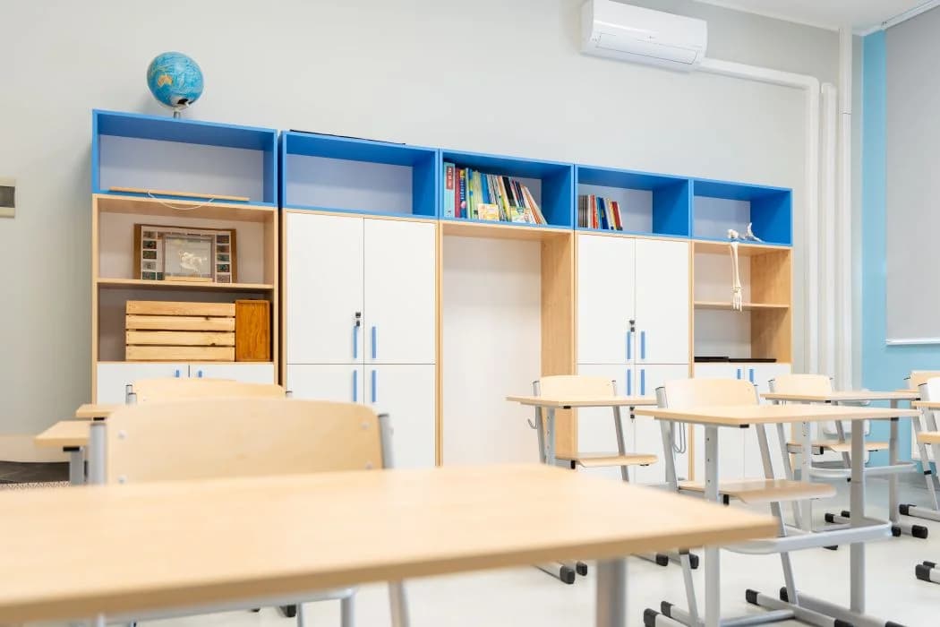 Do większości sal zakupiono nowe meble