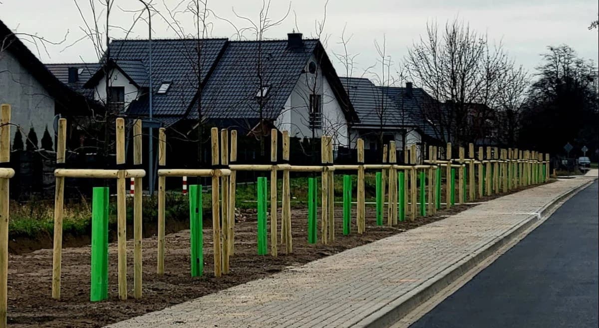 Przebudowa drogi Żerków - Bieździadów zakończona [ZDJĘCIA]