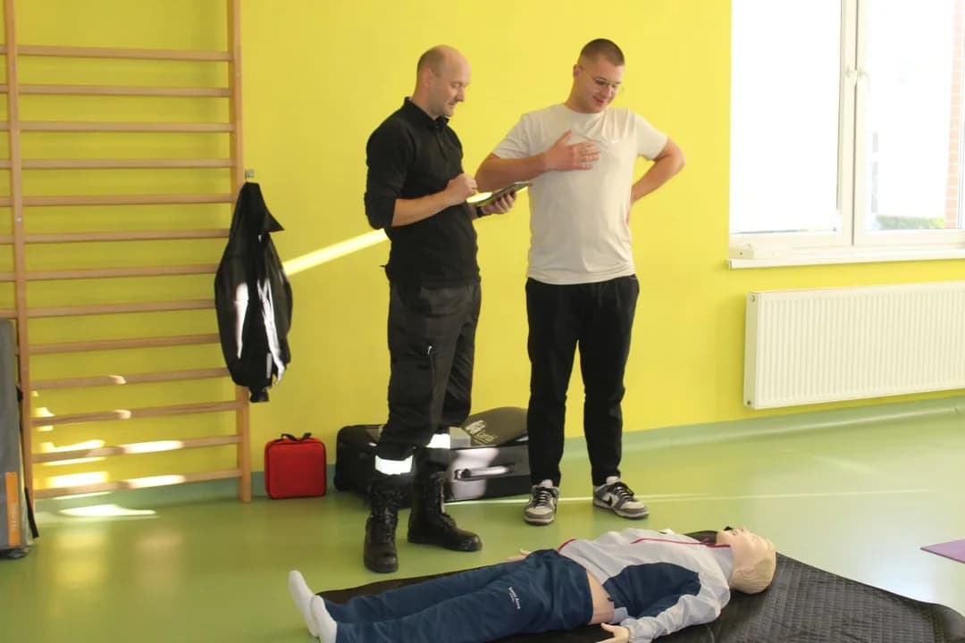 Uczniowie techników i zawodówek poznawali zagrożenia związane z pracą. Akcja PIP i ZSP nr 2 w Jarocinie [ZDJĘCIA] — zdjęcie 2 z 49