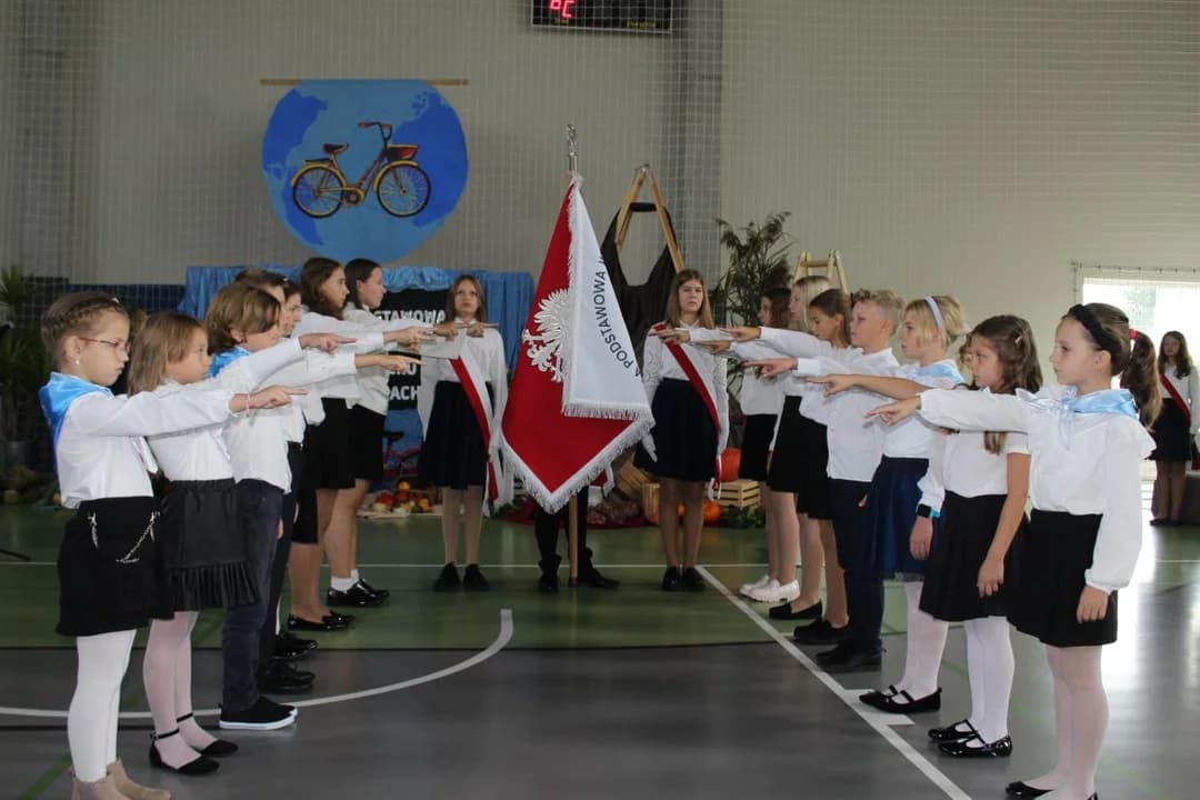 Szkoła w Witaszycach ma nietypowego patrona - Światowy Dzień Roweru [ZDJĘCIA]