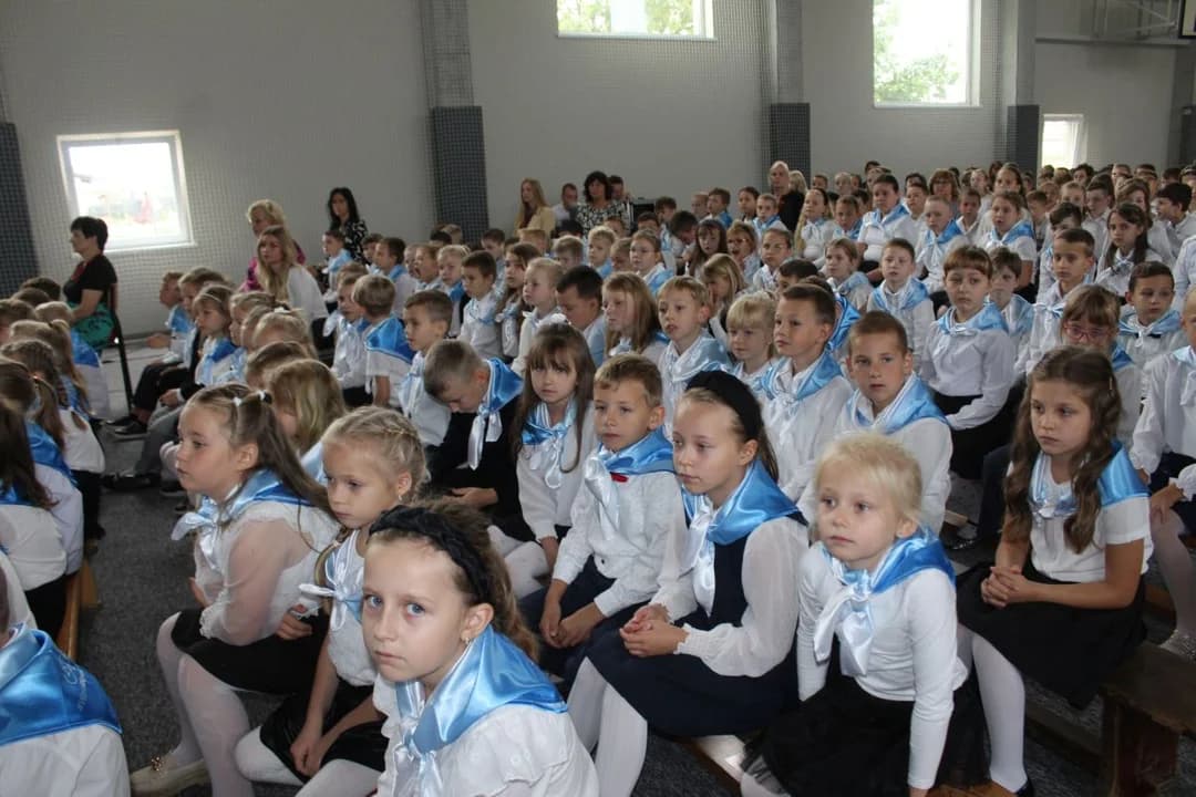 Szkoła w Witaszycach ma nietypowego patrona - Światowy Dzień Roweru — zdjęcie 5 z 187