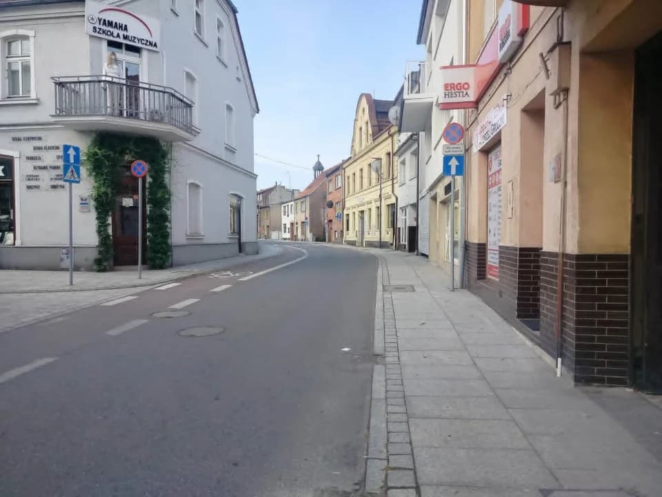 „Nie da się spać przez ryczące silniki”. Mieszkańcy apelują o ciszę, policja wskazuje priorytety. Spór o hałas w mieście — zdjęcie 4 z 7