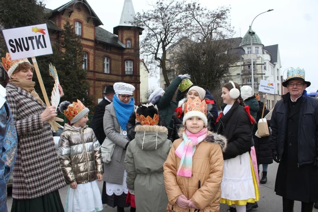 Orszak Trzech Króli i Jarocińskie Kolędowanie odbyły się już po raz trzynasty [ZDJĘCIA] — zdjęcie 4 z 195