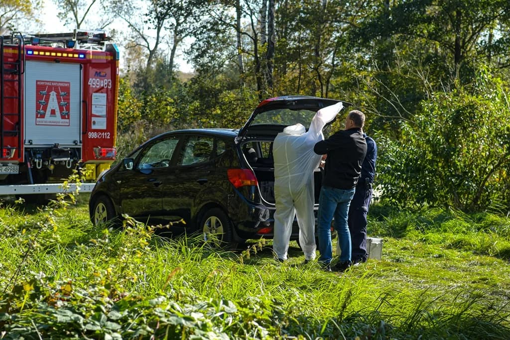 Katastrofa samolotu, uzbrojeni przestępcy i działania antyterrorystów - duże ćwiczenia policji i służb ratowniczych [ZDJĘCIA I FILM]