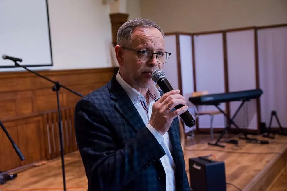 Konkurs Piosenki Obcojęzycznej w Liceum Ogólnokształcącym w Jarocinie — zdjęcie 2 z 60