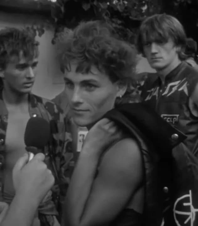 Byli w Jarocinie na festiwalu. Poszukują ich filmowcy. Poznajesz kogoś? [ZDJĘCIA] — zdjęcie 4 z 9