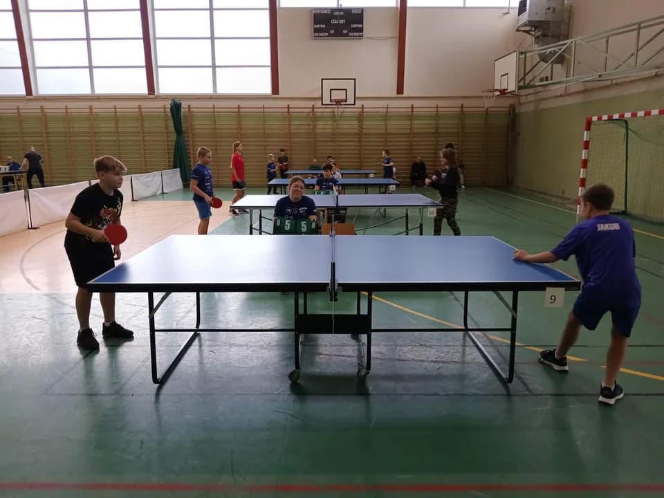 Turniej tenisa stołowego amatorów w Cielczy — zdjęcie 3 z 8