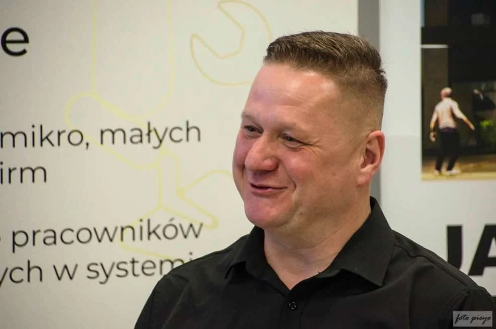 Jarociński licealistki otworzyły „Okno na przyszłość”. Pomagają rówieśnikom [ZDJĘCIA]