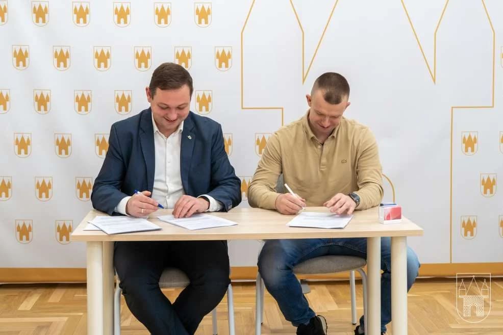 Umowa na a zakup i montaż agregatów prądotwórczych dla gminy Jarocin — zdjęcie 3 z 3