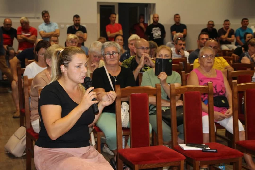 Mieszkańcy gminy Jarocin nie chcą oddać swoich domów pod CPK. "Wcześniej zamknę oczy niż się wyprowadzę"