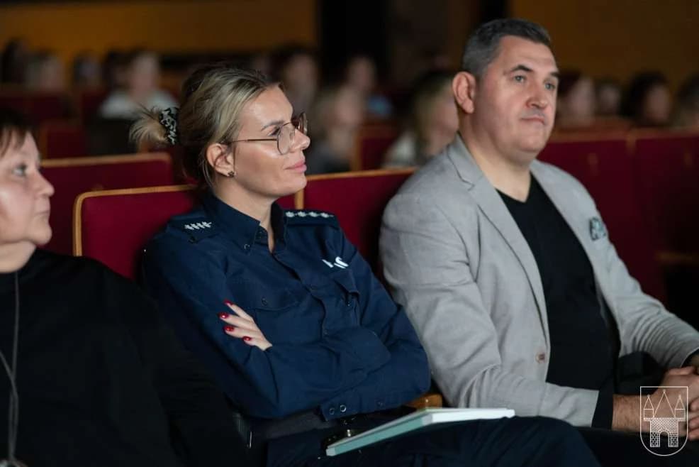 Marek Sobczak, dyrektor wydziału oświaty w jarocińskim magistracie złożył wypowiedzenie. Urząd szuka następcy — zdjęcie 6 z 27