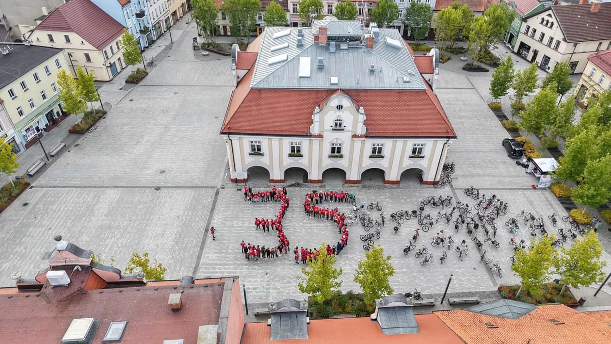 "Nakręceni na 35-lecie", czyli jak wyglądały podchody rowerowe na 35-lecie "Gazety Jarocińskiej" Zobaczcie nowe ZDJĘCIA i WIDEO — zdjęcie 2 z 198