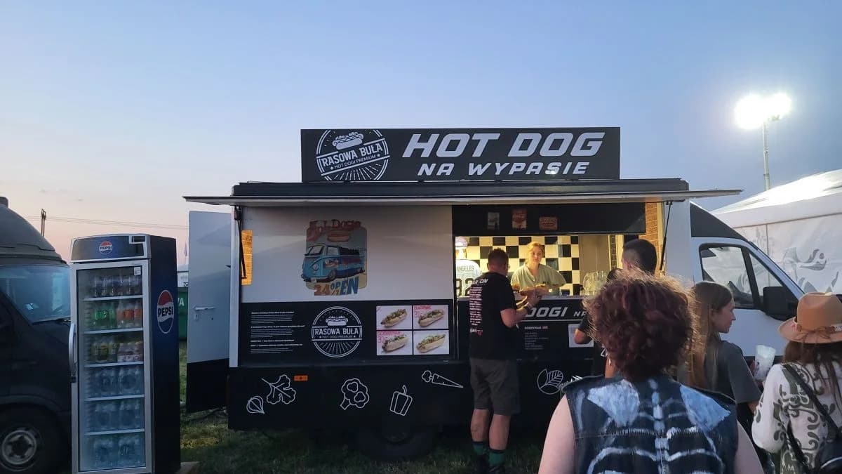 Strefa gastronomiczna na Jarocin Festiwal 2024