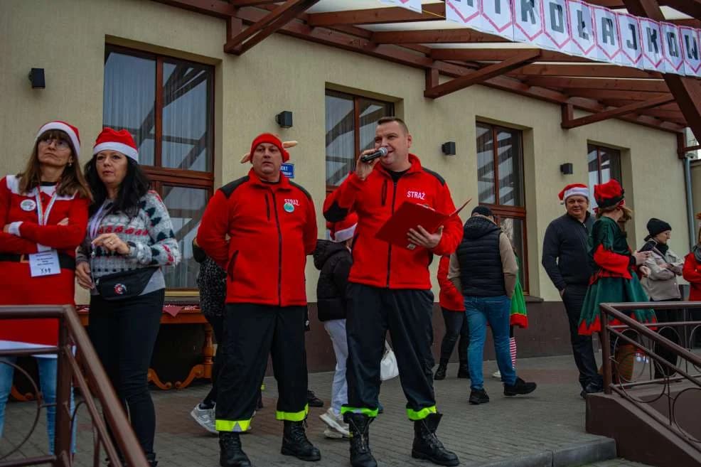 II Strażacki Bieg Mikołajkowy w Cielczy — zdjęcie 4 z 167