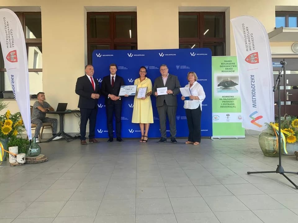 Kefir z OSM Jarocin najlepszym napojem bezalkoholowym w Wielkopolsce. Czernina z Żerkowa z wyróżnieniem — zdjęcie 2 z 4