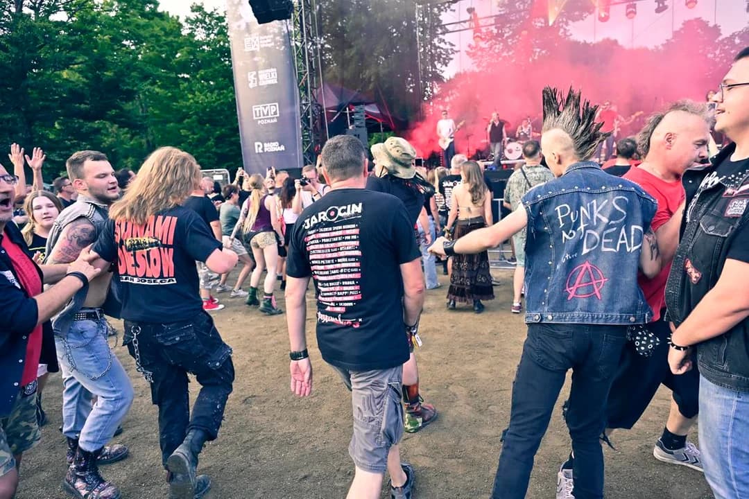 Trwa finał Wielkopolskich Rytmów Młodych w jarocińskim amfiteatrze [ZDJĘCIA]