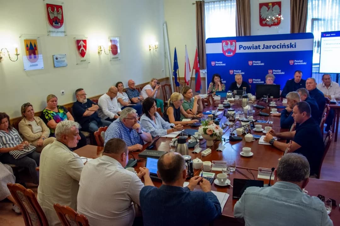 Debata na temt jarocińskiego szpitala — zdjęcie 1 z 45