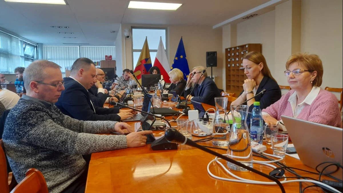 Sesja Rady Miejskiej w Jarocinie (wrzesień 2023) — zdjęcie 1 z 26