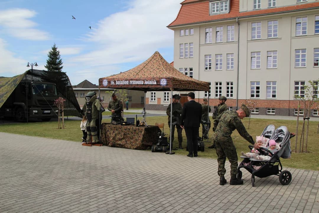 Jarocińska jednostka wojskowa otworzyła się dla mieszkańców [ZDJĘCIA]