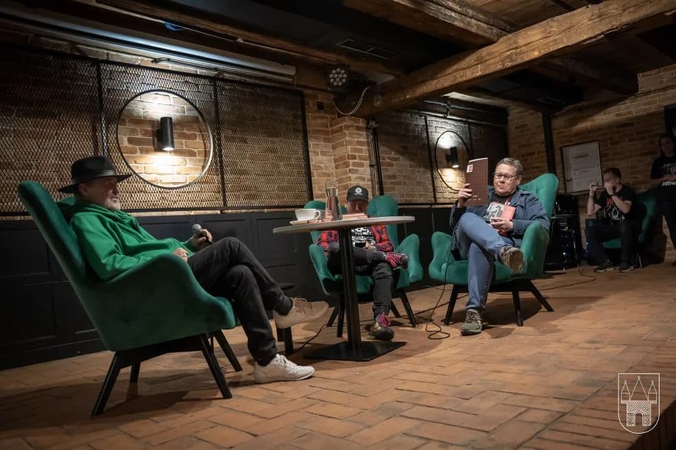 „Spowiedź menadżera” - Jacek Sylwin wspomina Jarocin, rockowe legendy i ludzi, którzy tworzyli historię polskiego rocka — zdjęcie 6 z 16