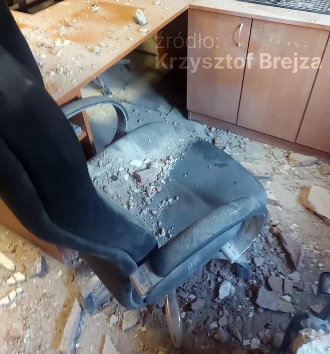 Zniszczenia powstałe w wyniku wybuchu miały zostać spowodowane aż na trzech kondygnacjach – od parteru do drugiego piętra.