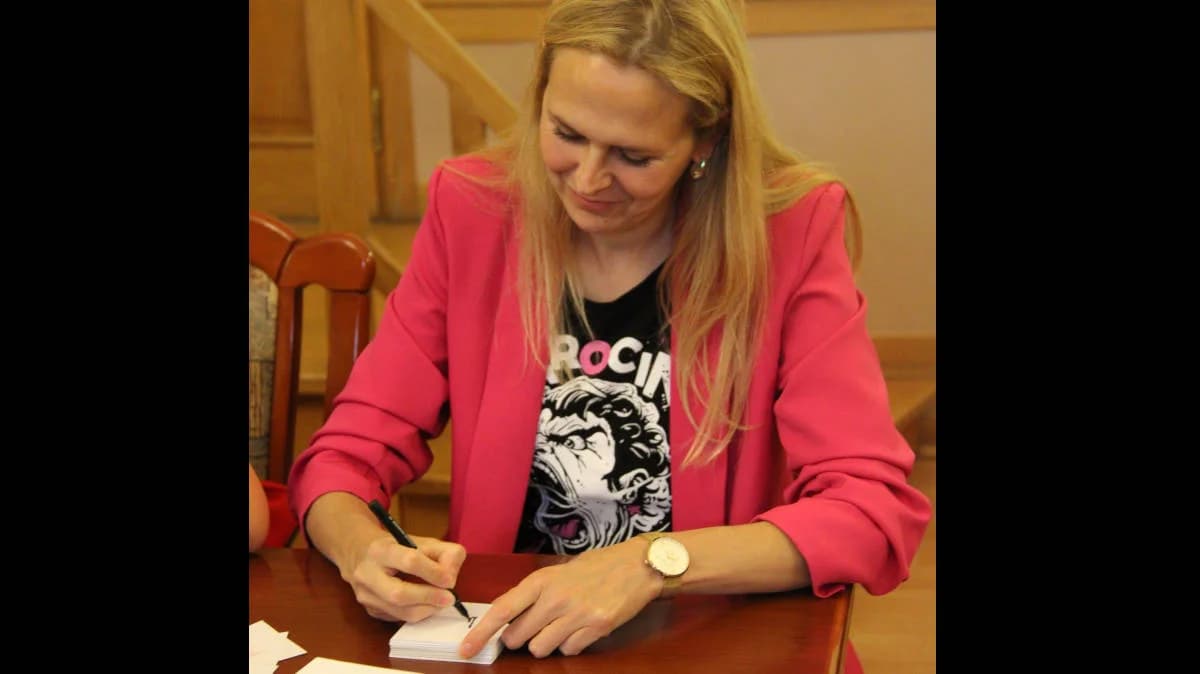 Półkoloniści z Goliny przyjechali do jarocińskiego starostwa. Były rozmowy, pytania i autografy [ZDJĘCIA]