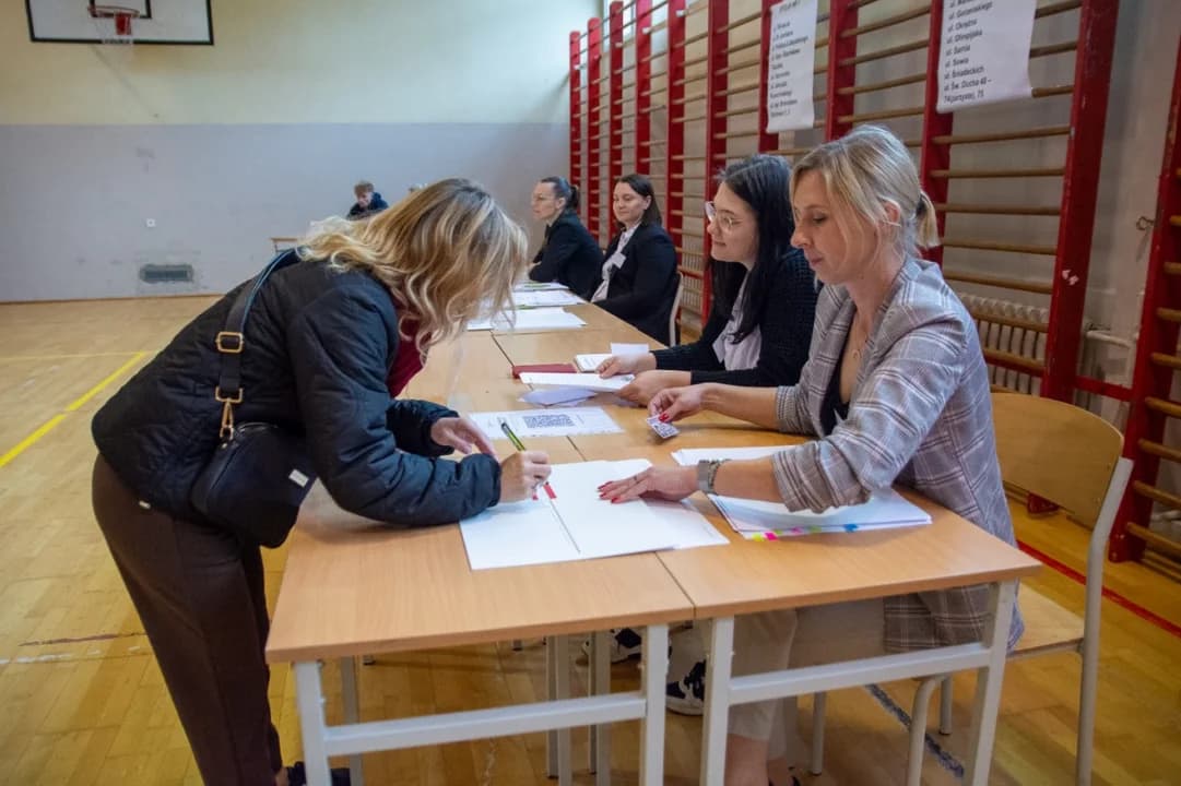 Wybory prezydenckie 2025. Kto wygrał pierwszą turę w Jarocinie i na Ziemi Jarocińskiej? Zobacz WYNIKI — zdjęcie 2 z 25